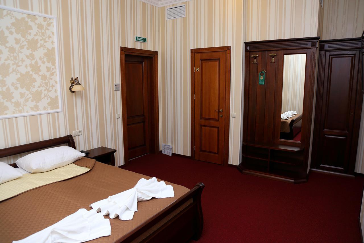 Best Hotel And Restaurant Complex Dunaivtsi Bilik gambar